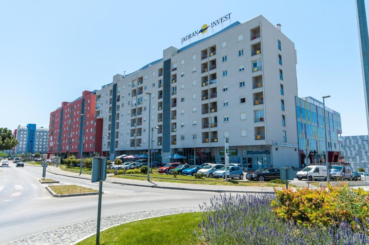 Jadran Apartment With Balcony And Parking Garage Zadar Buitenkant foto