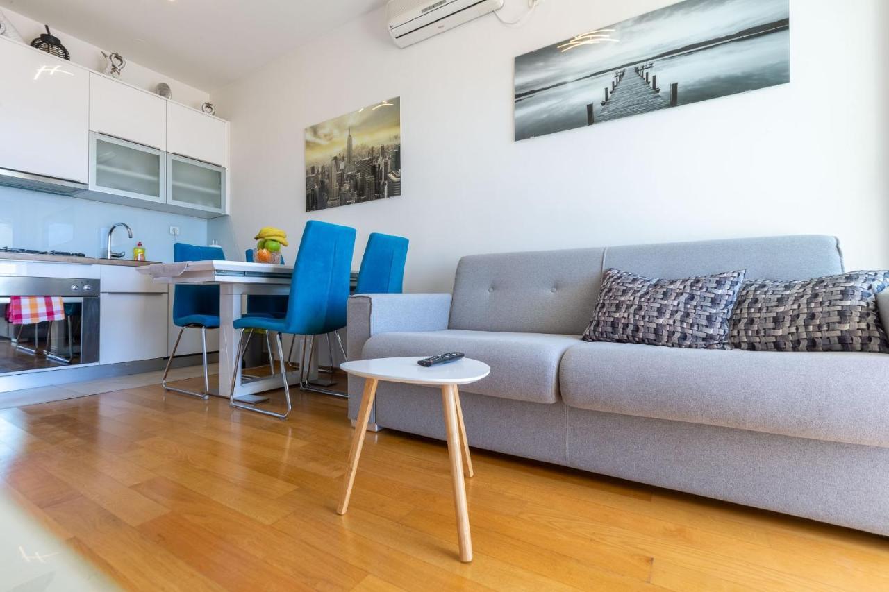 Jadran Apartment With Balcony And Parking Garage Zadar Buitenkant foto