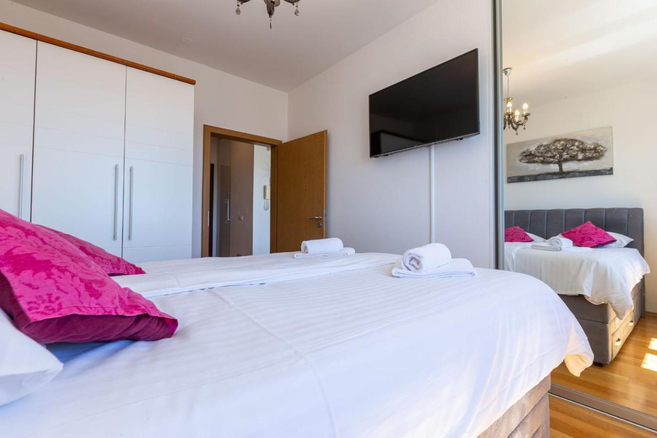 Jadran Apartment With Balcony And Parking Garage Zadar Buitenkant foto